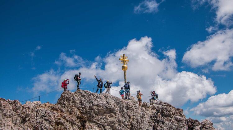 Am Gipfel Der Zugspitze Wanderung