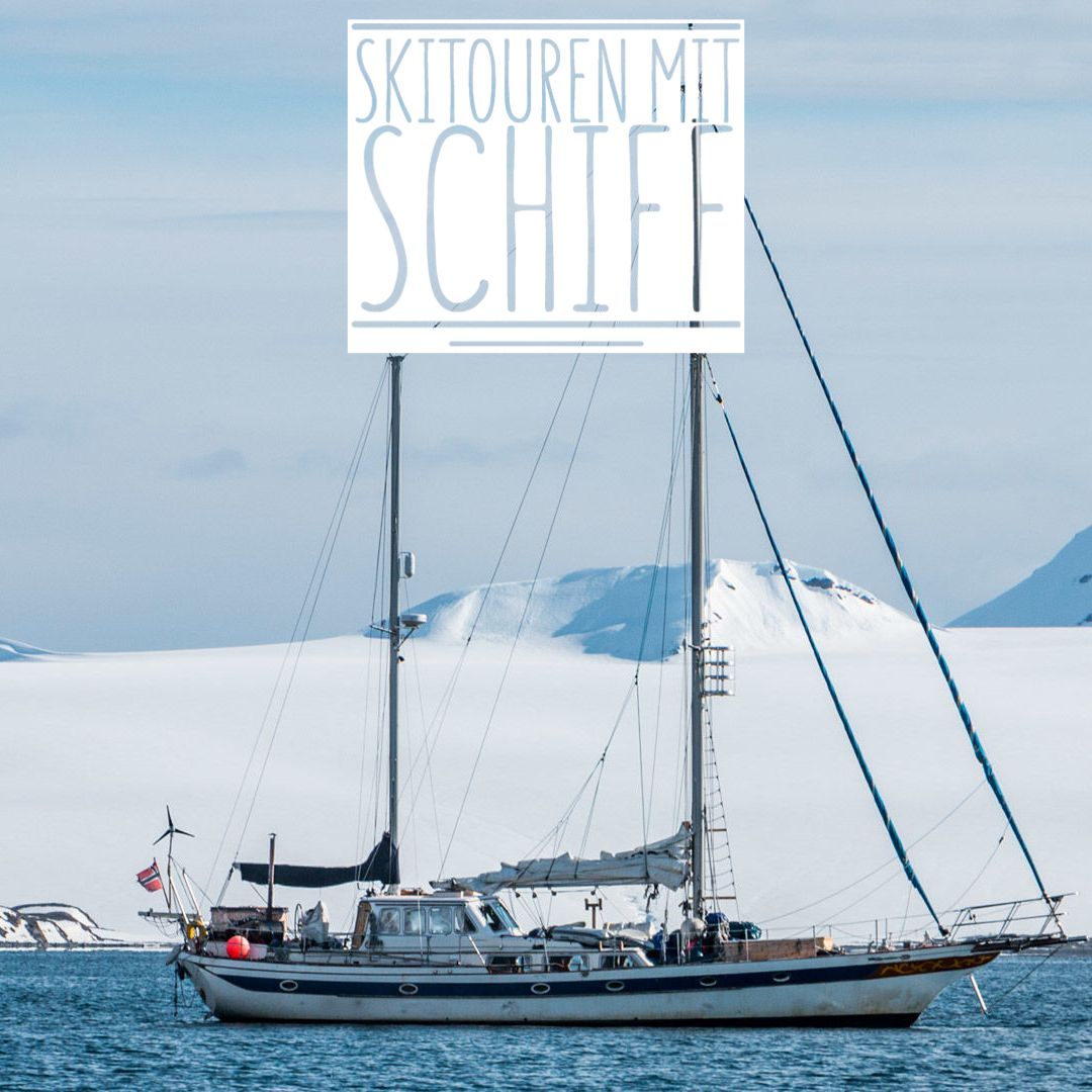 skitouren-vom-schiff-bei-einer-gefuehrten-skitourenreise-in-norwegen.jpg